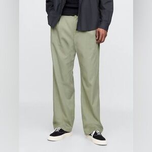 NWT! GAP Green UltraSoft Pleated Trousers - 🩷 #732411